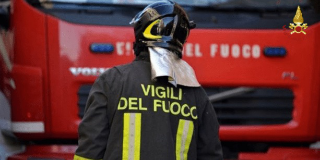 Novara - Disagi per le forti piogge: rami caduti e strade allagate