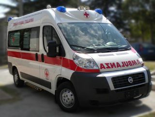 Caltignaga - Grave incidente sul lavoro: 47enne cade da 10 metri in un supermercato
