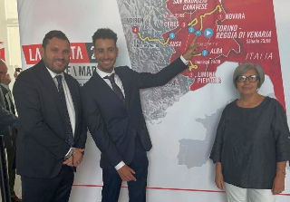 La Vuelta a España fa tappa a Novara, De Grandis: "Torniamo protagonisti del ciclismo internazionale"