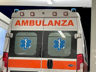 Oleggio - Scontro mortale tra auto: vittima una donna di 75 anni