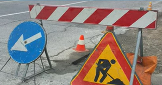 Novara - I lavori stradali riportano alla luce un muro romano